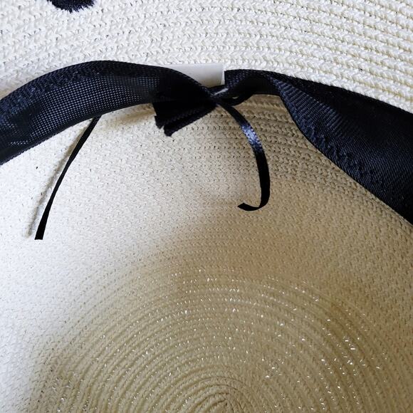 HAPPILY EVER AFTER... Cream & Black Wide Brim 100% Natural Straw Floppy Hat - Picture 4 of 5